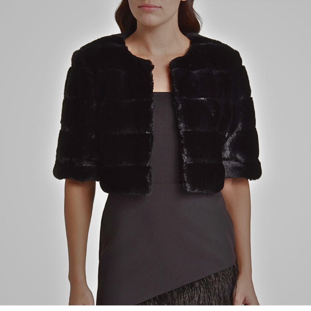 Eliza J Faux Fur Cropped Jacket